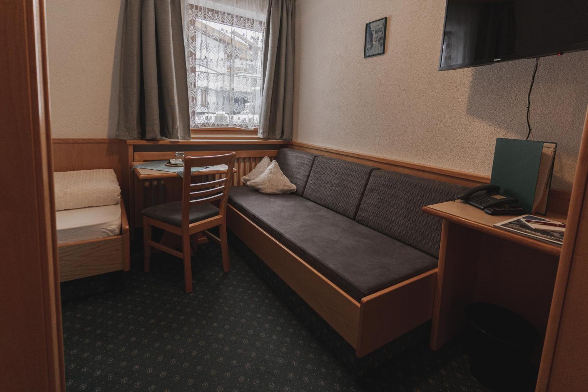 Pension Truya - Hof Fiss Buitenkant foto