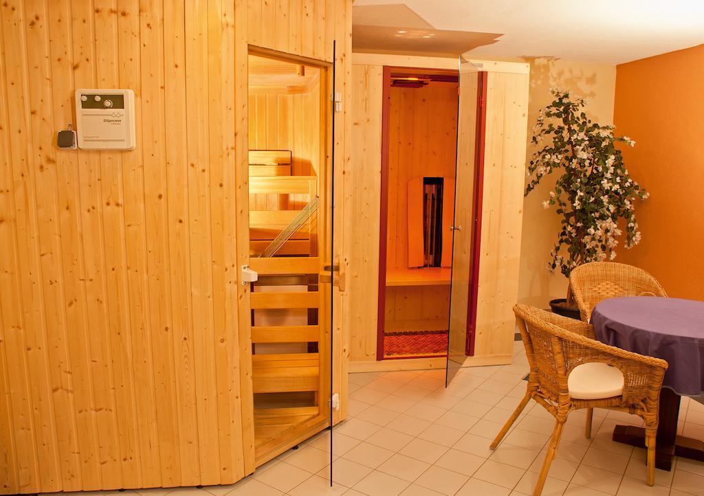 Pension Truya - Hof Fiss Buitenkant foto